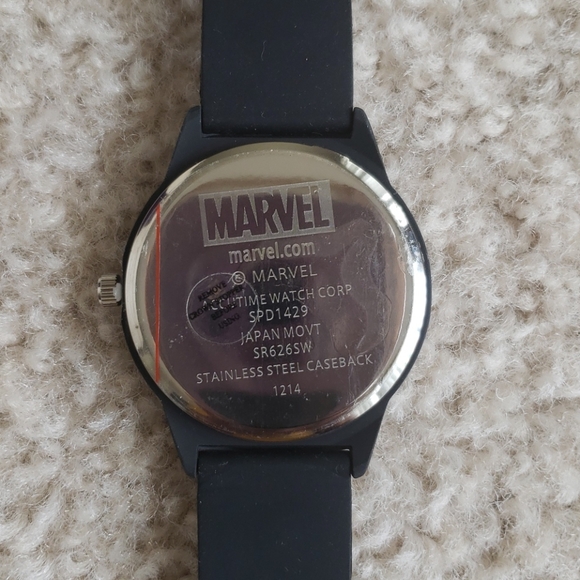 Marvel Spiderman Watch *NWOT* - Picture 3 of 4